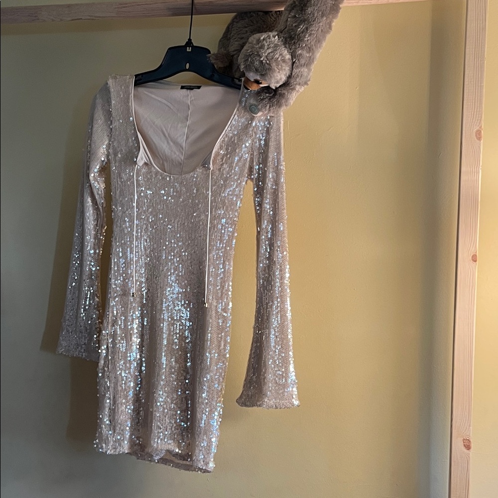 Wild Fable bell sleeve fully lined Cream Sequin Long Sleeve Dress